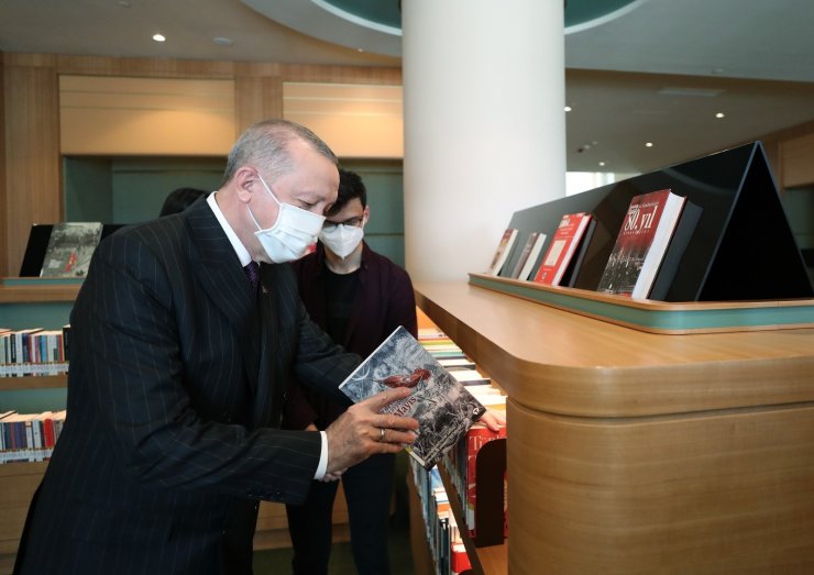 Cumhurbaşkanı Erdoğan gençlerle bir araya geldi