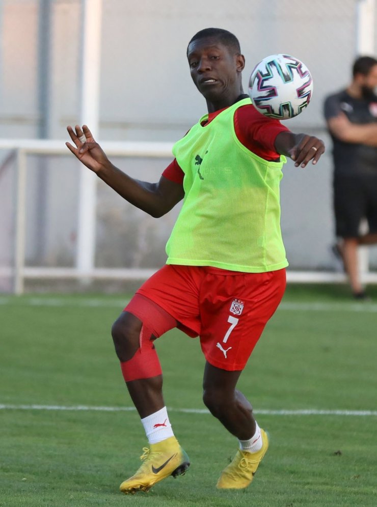 Sivasspor’lu Max Gradel’den 12 asist