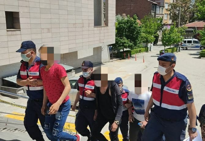 Motosiklet hırsızlığı yaptığı belirlenen 5 kişi yakalandı