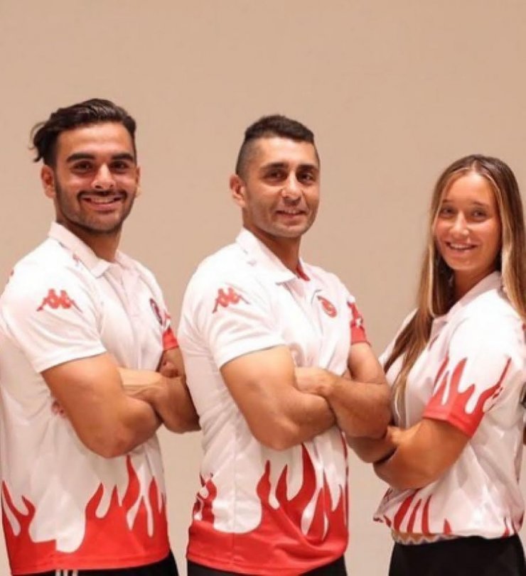 Türk dalga sörfü milli takımı olimpiyat kapısında