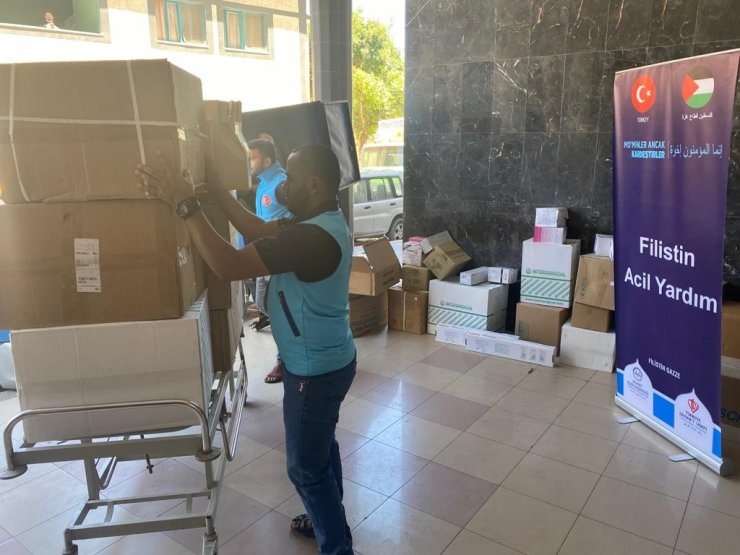 Türkiye Diyanet Vakfından Gazze’ye tıbbi malzeme desteği