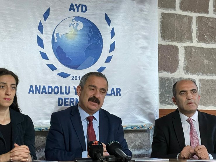 AYD Başkanı Burhan: "Yerel medyaya sahip çıkmak bir milli güvenlik meselesidir"