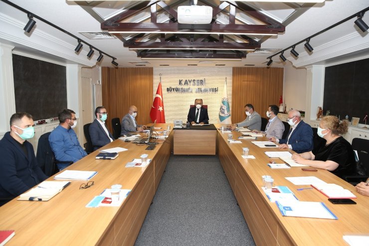 Başkan Büyükkılıç’tan ’Erciyes’ zirvesi