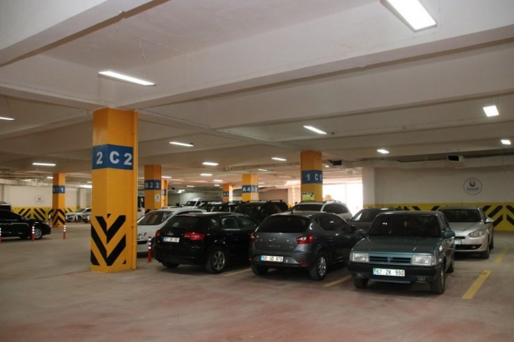 Ürgüp’te yenilenen kapalı otopark hizmete girdi