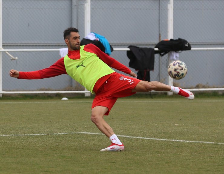 Süper Lig’in en fazla top kapan yerli ismi Uğur Çiftçi