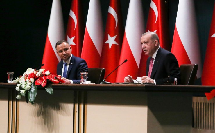 Cumhurbaşkanı Erdoğan: "Türkiye tarihinde ilk kez NATO ve AB üyesi bir ülkeye İHA ihraç edecektir"