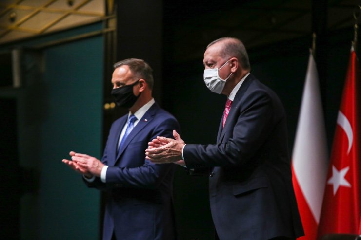 Cumhurbaşkanı Erdoğan: "Türkiye tarihinde ilk kez NATO ve AB üyesi bir ülkeye İHA ihraç edecektir"