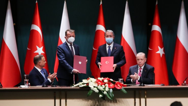 Cumhurbaşkanı Erdoğan: "Türkiye tarihinde ilk kez NATO ve AB üyesi bir ülkeye İHA ihraç edecektir"