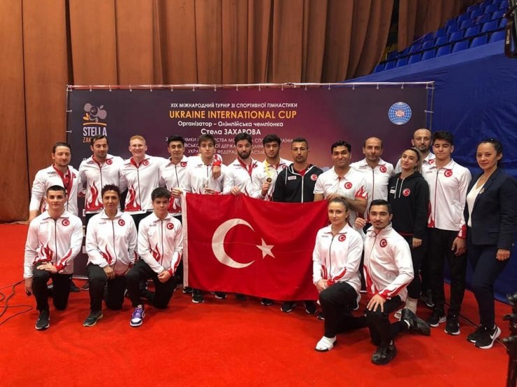 Mert Efe Kılıçer, Ukrayna’dan altın madalya ile döndü