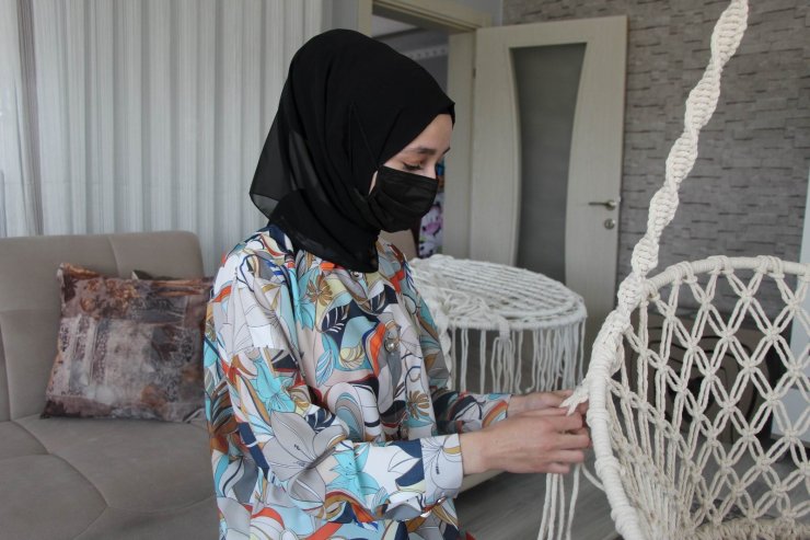 Kadınların ‘hamak’ mesaisi