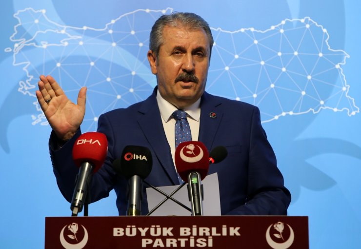 BBP Genel Başkanı Destici’den Bakan Soylu’ya destek