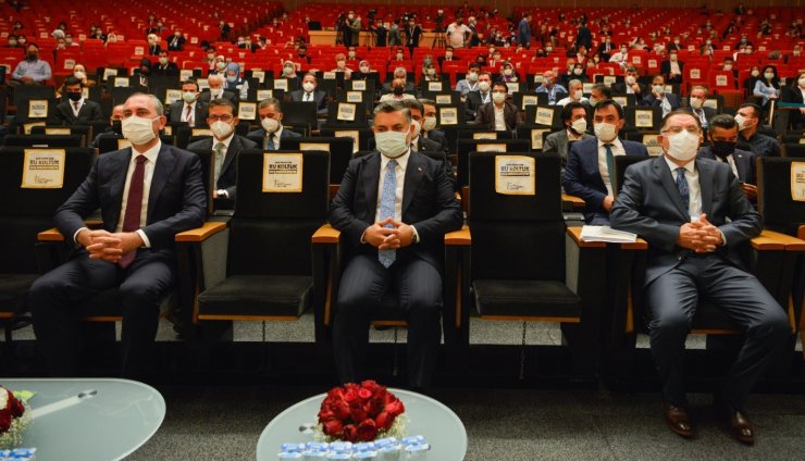 Kamu Başdenetçisi Malkoç: “Dünya barışının, huzurunun, refahının anahtarı Müslümanlardır”