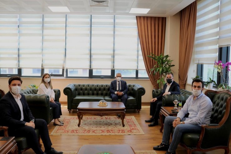 Başkan Büyükkılıç, Demokrasi Adası’nda toplantıya katılacak