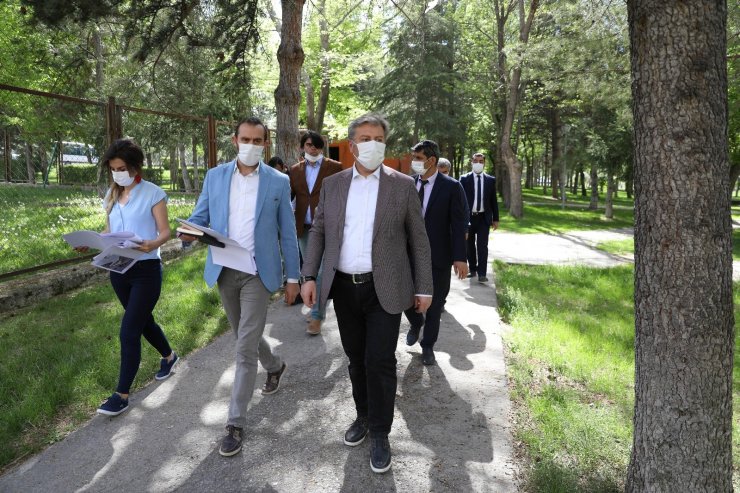 İsa Yusuf Alptekin Parkı yenileniyor