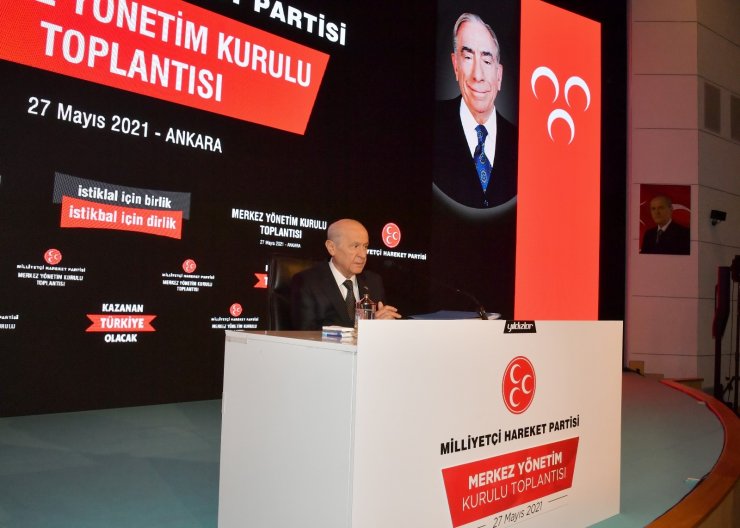 MHP Genel Başkanı Bahçeli, MYK ve MDK üyeleri ile araya geldi