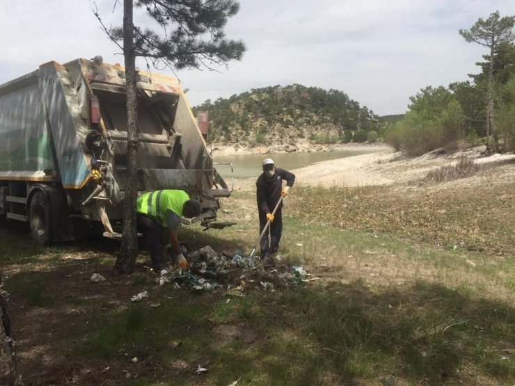 ‘‘Ormanlar sizin çöplüğünüz değil’’