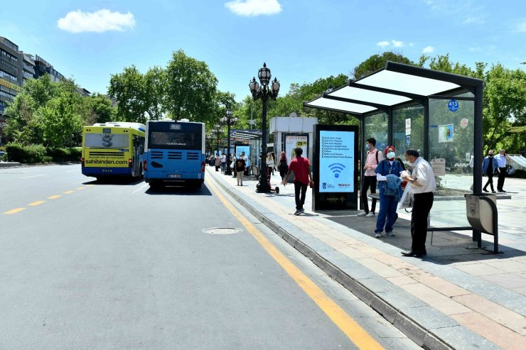 Başkent’in merkezi de wi-fi’ye kavuştu: Kızılay Meydanı’nda ücretsiz internet dönemi başladı