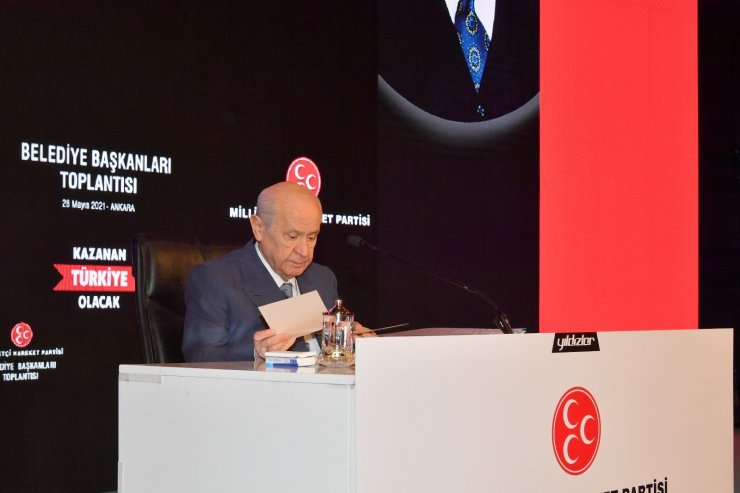 MHP lideri Bahçeli, partisinin belediye başkanları ile bir araya geldi