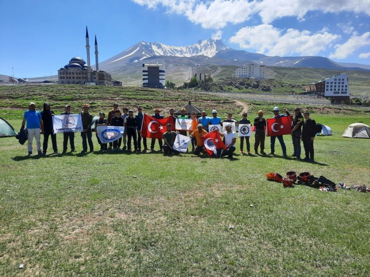 Kayseri’de Yaz Dağcılık Eğitim Kursu sona erdi
