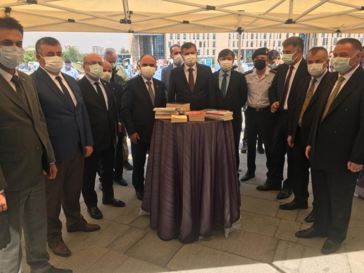 Ceza infaz kurumları kitapla buluşuyor