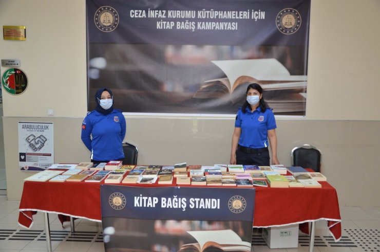 Ereğli Adliyesinde kitap bağışı kampanyası