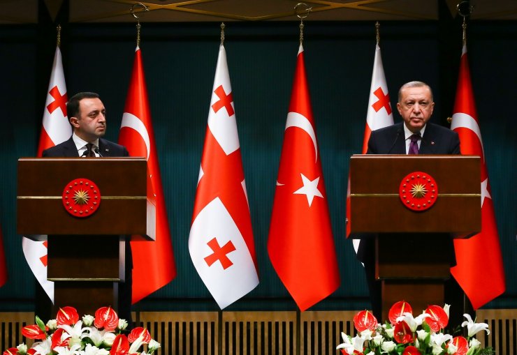 Cumhurbaşkanı Erdoğan: “Azerbaycan-Gürcistan-Ermenistan veya Türkiye-Azerbaycan-Gürcistan iş birliğine Türkiye olarak varız”