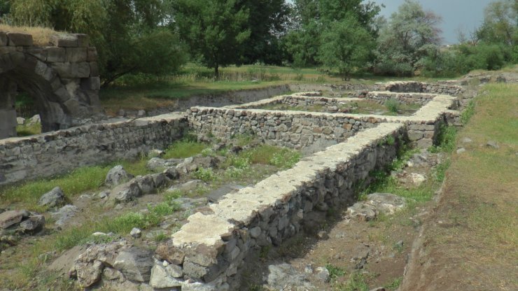 30 bin metrekarelik alanda tarihi Keykubadiye Sarayı’nın kazı çalışmaları yeniden başlıyor