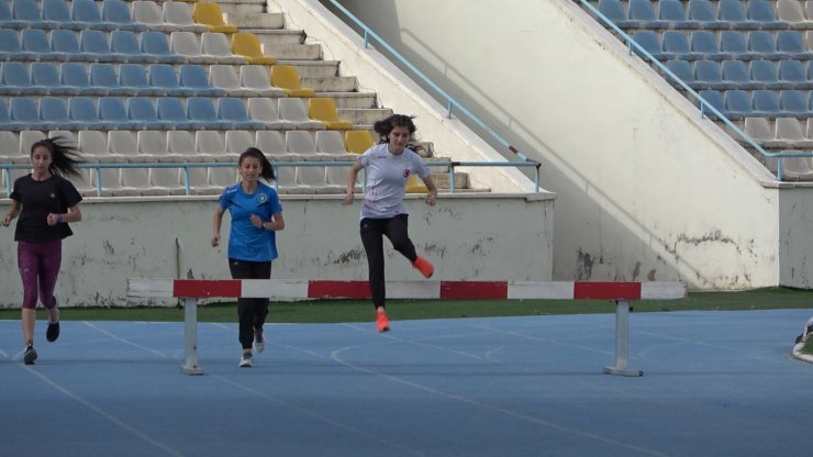 Şampiyon atletin gözü Avrupa’da