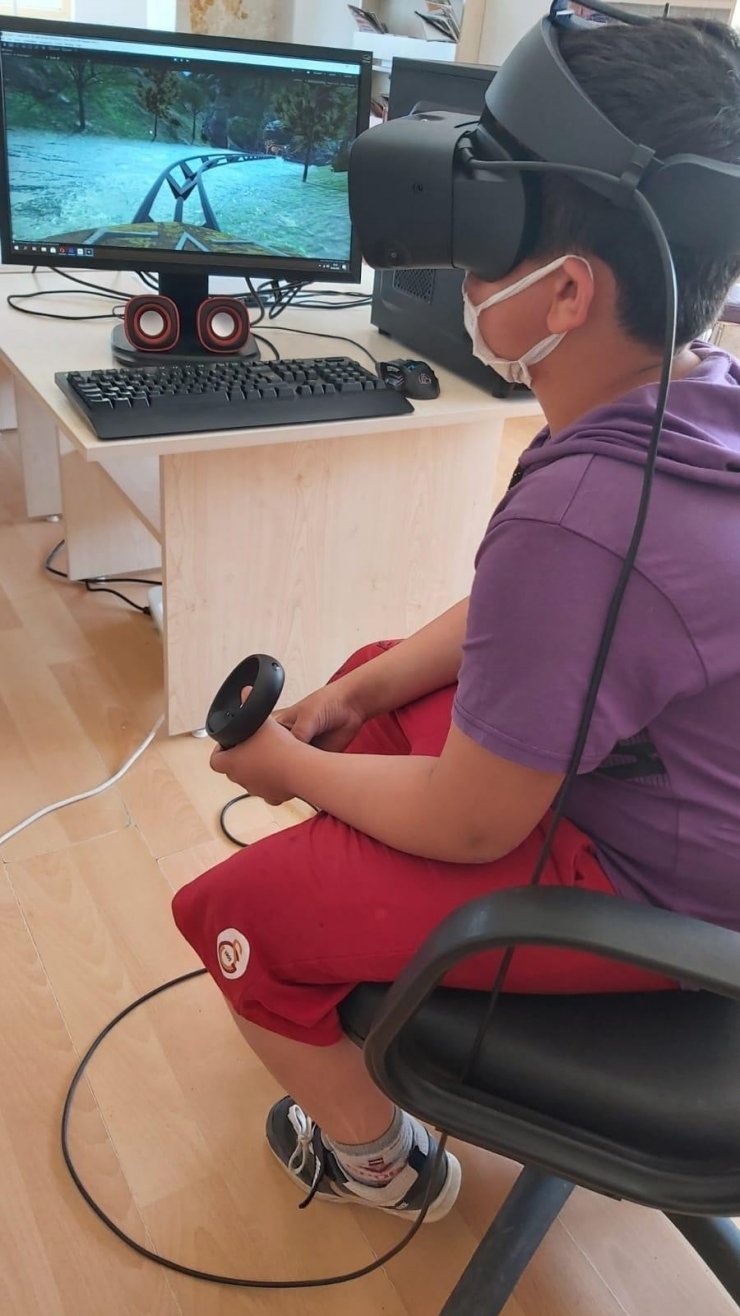 Çukurhisar İlkokulu’ndan ‘Sanal Gerçekçilik Laboratuvarı’ kuruldu