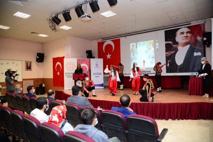 “3 Kuşak Bir Arada İstiklal Marşı”