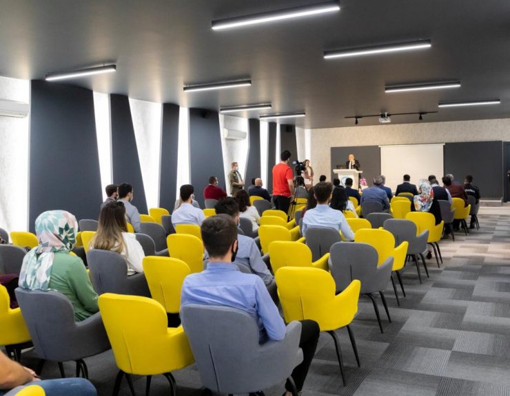 KAYÜ Bünyan MYO’da Konferans Salonu Açılışı Yapıldı