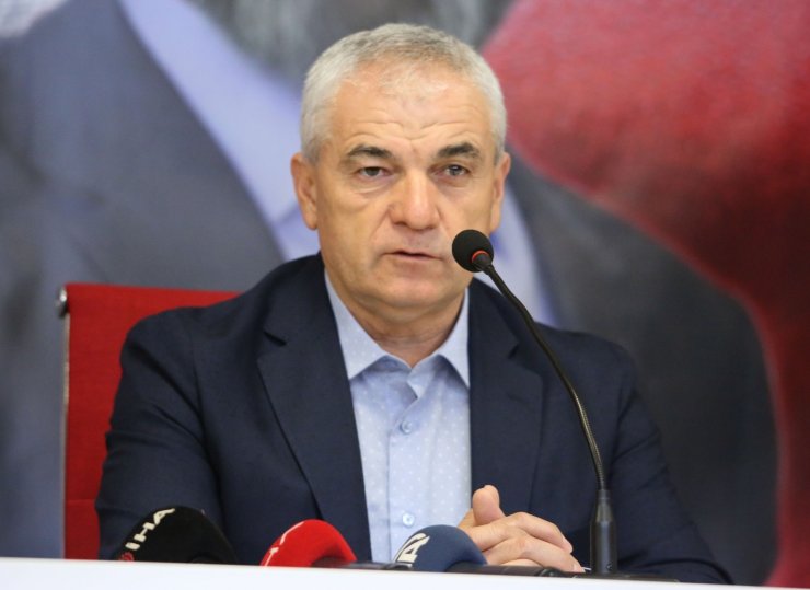 Rıza Çalımbay’dan yabancı kuralı açıklaması: “Kargaşa olacak”