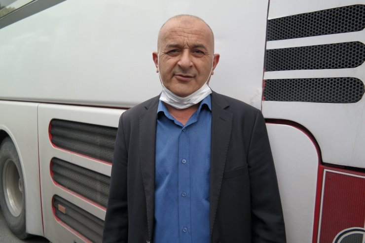 Büyükşehir’in servis esnafını mağdur ettiği iddiası
