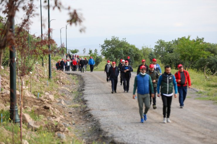Talas’ta ‘Dünya Çevre Gününde’ doğa yürüyüşleri başladı
