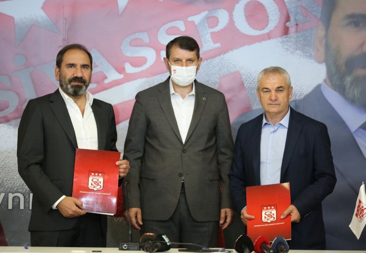 Sivasspor, Rıza Çalımbay’la 1 yıl daha yola devam edecek
