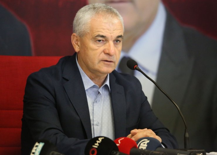 Sivasspor, Rıza Çalımbay’la 1 yıl daha yola devam edecek