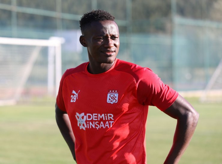 Sivasspor’da Casimir Ninga takımdan ayrılıyor
