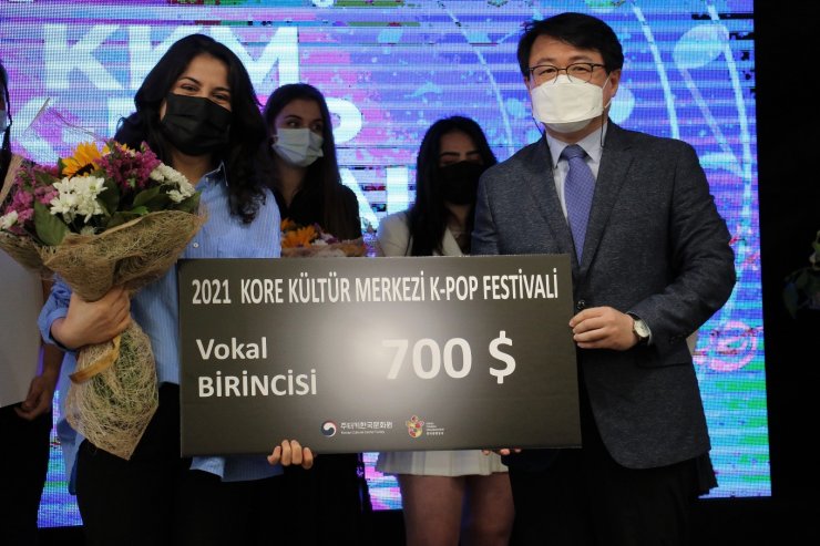 K-Pop hayranlarının heyecanla beklediği ‘2021 K-Pop Festivali’ gerçekleştirildi