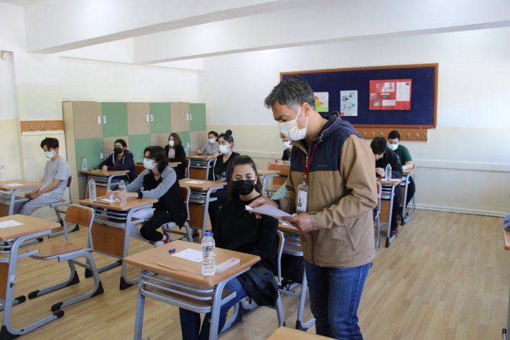 LGS, sorunsuz bir şekilde tamamlandı