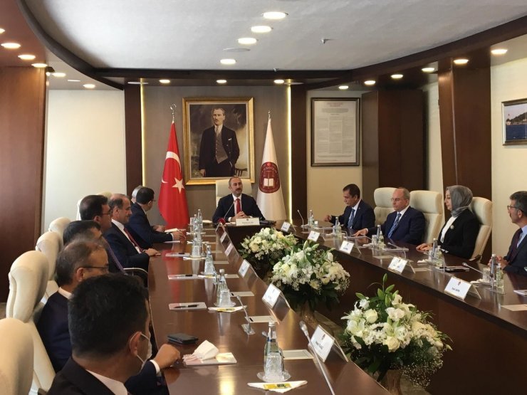Bakan Gül: “HSK’nın yeni seçilen üyelerinin de ‘FETÖ’ ile mücadeleyi aynı kararlılıkla sürdüreceğine inancımız tamdır”