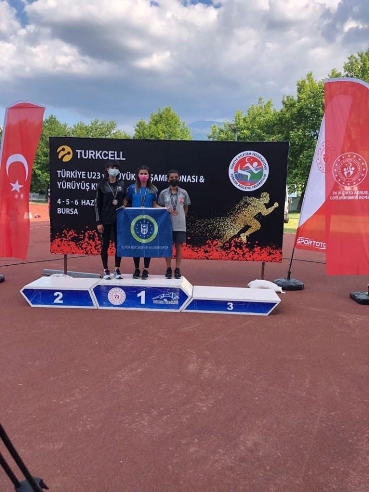 Kayserili sporcular Atletizm Türkiye Şampiyonası’nda 13 madalya aldılar