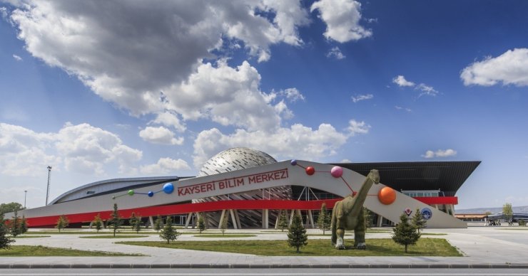 Kayseri Bilim Merkezi ziyarete açıldı