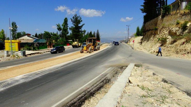 Ermenek’te sanayi yoluna yeni kavşak çalışması