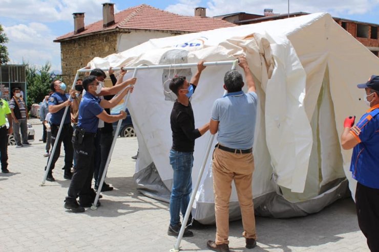 Sarıveliler’de AFAD tarafından çadır kurma eğitimi verildi