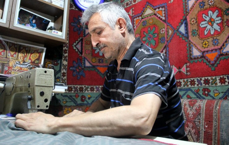 Bin yıllık geleneği kentte tek başına sürdürüyor