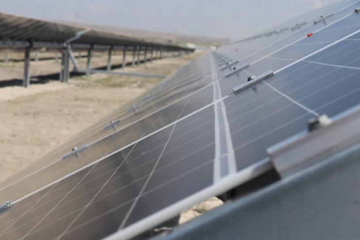 Dev güneş santralinin SCADA binasının temeli bakanların katılımıyla atıldı