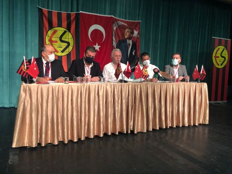 Efsane sahipsiz kaldı