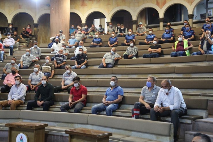 Belediye şoförlerine eğitim düzenlendi