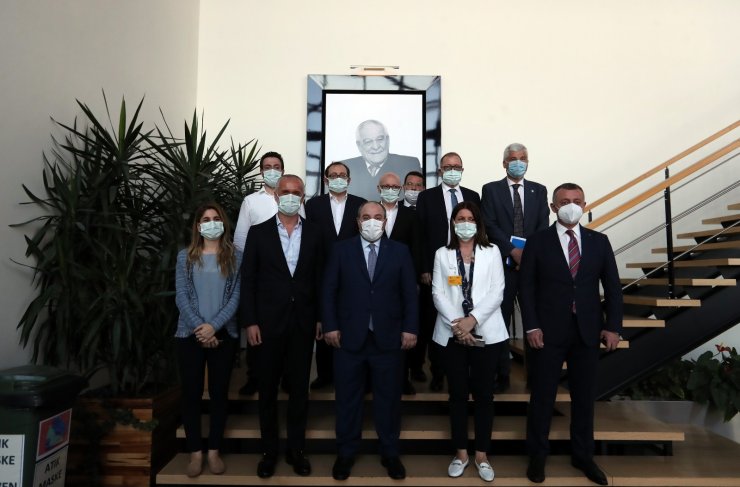 Bakan Varank: “Değişen ve dönüşen endüstriye yeni tedarikçiler kazandırmayı istiyoruz”
