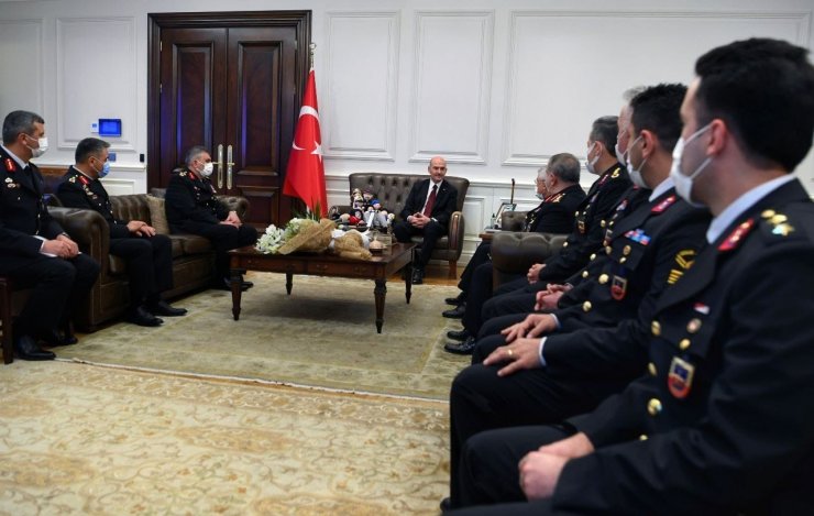 Bakan Soylu, Jandarma Genel Komutanı Orgeneral Çetin başkanlığındaki heyeti kabul etti